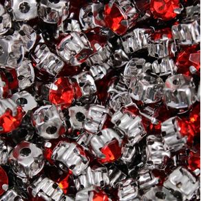 Chaton Engramp Red 8Mm Verm 201 C/10Und Chaton Engramp Red 8Mm Verm 201 C/10Und