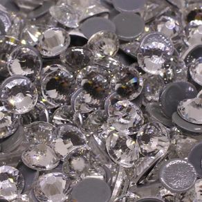 Chaton P/Colagem Red Hot Fix Ss34 101 Cristal C/288Und Chaton P/Colagem Red Hot Fix Ss34 101 Cristal C/288Und